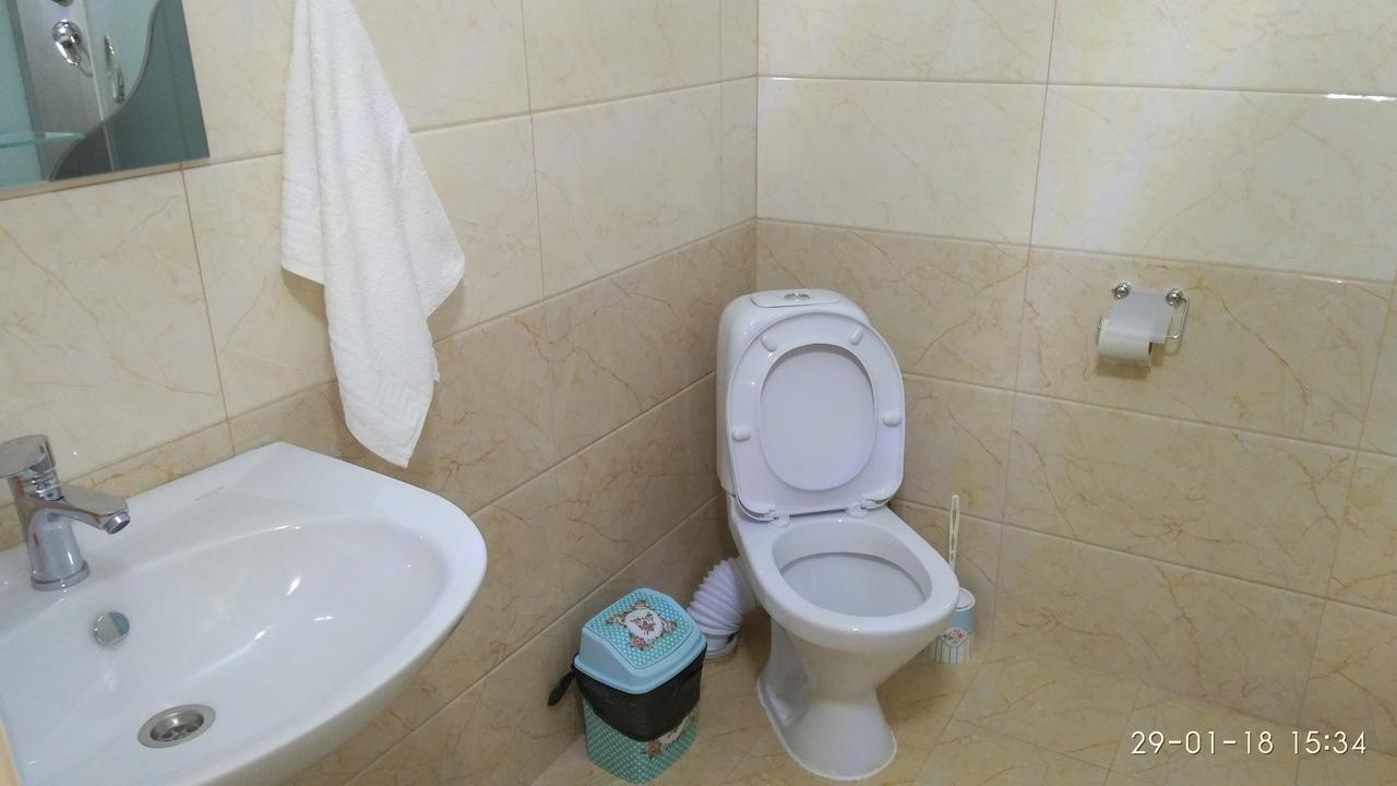Hotel Leyla Almati Kültér fotó